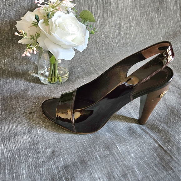 Louis vuitton Plum Patent Leather Metallic Gold Slingback Luxury Heels Size 6 US - Picture 11 of 16